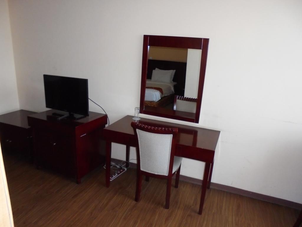 Haikan Hotel Adís Abeba Habitación foto